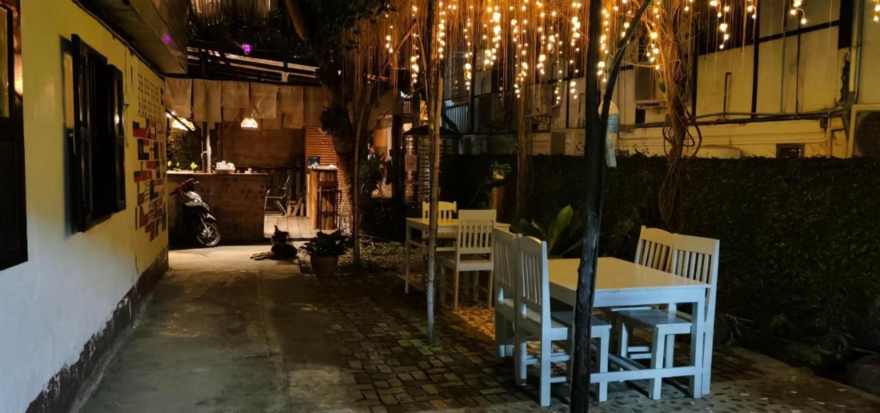 Khonesavane Hostel Luang Prabang Esterno foto