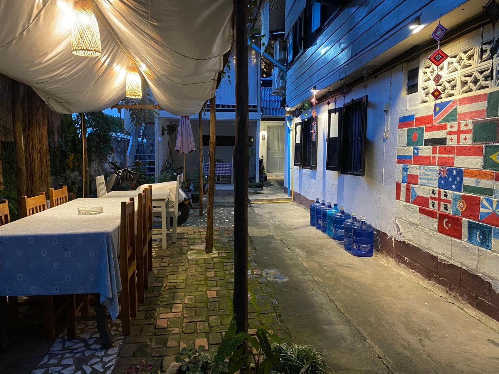 Khonesavane Hostel Luang Prabang Esterno foto
